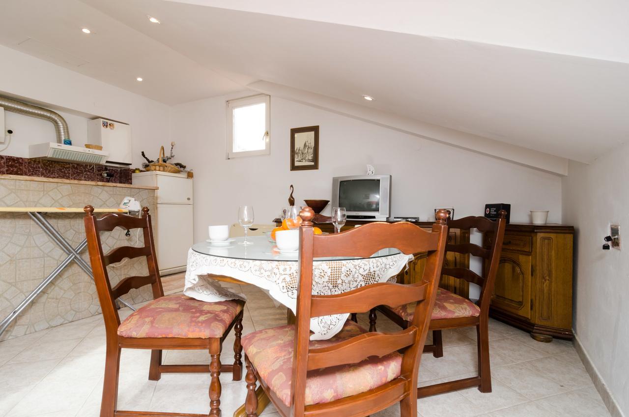 Apartment La Marina Дубровник Екстериор снимка