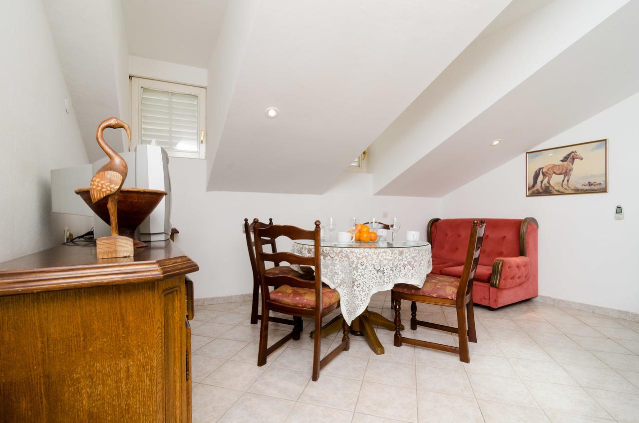 Apartment La Marina Дубровник Екстериор снимка